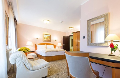 Vozdovac Hotel | Sterling Hotel