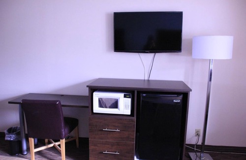 Niagara Falls Hotel | Sterling Inn Niagara Falls near IAG Airport