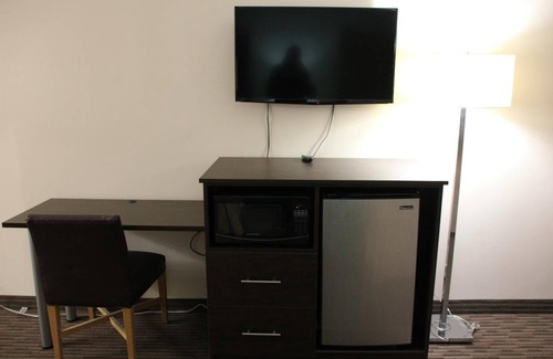 Niagara Falls Hotel | Sterling Inn Niagara Falls near IAG Airport