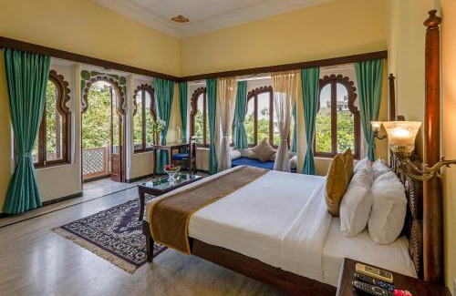 Mali Colony Hotel | Sterling Jaisinghgarh Udaipur