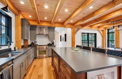 Morrisville House | Sterling Retreat: 4 br, wood fireplace, deck, firepit, private!