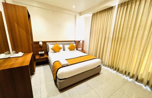 Narayanapura Hotel | Sterling Wood Hotel