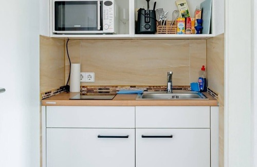Warnemuende Apartment | Steuermann Summary: C