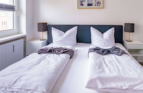 Warnemuende Apartment | Steuermann Summary: C