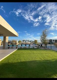 La Paz Villa | Stevens place
