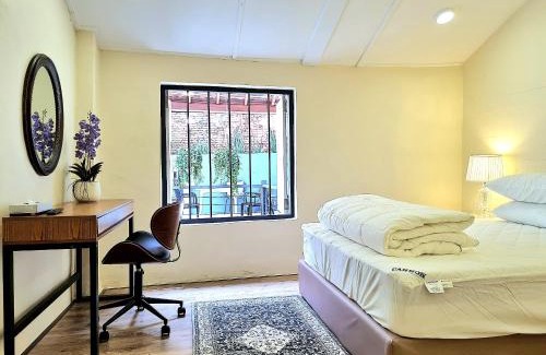 Historic George Town House | Stewart Hotel at 67 By EVR - Newly Renovated 2024