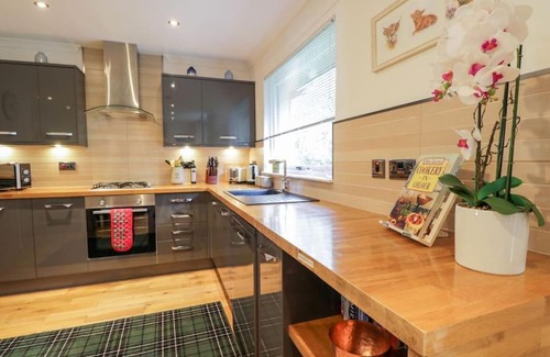 Aviemore House | Stewart's Cottage, Aviemore Centre