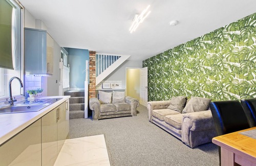 Boston House | Still House