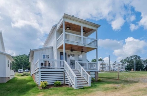 Guntersville House | Still Waters at River Rocks Plantation