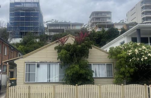 Nelson Bay House | Stillwater large cottage across from the water sleeping 13