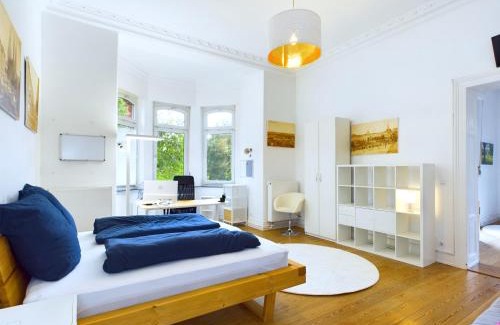 Sonnenberg Apartment | Stilvolle Altbauwohnung am Kurpark, zentral, für bis zu 8 Personen
