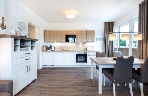 Boltenhagen Apartment | Stilvolles, Strandnahes Familienapartment für 6 Personen mit Toller Dachterrasse - Aparthotel