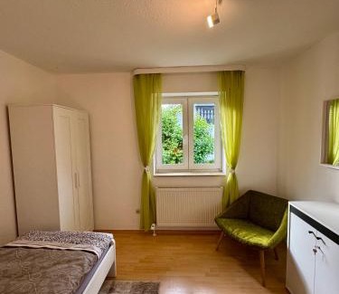 Stadtsteinach Apartment | Stilvolle Erholungsoase am Berg, Ruhig & modern - Elli M18 - Frankenwald Apartments