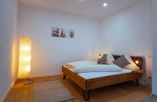 Bekond Apartment | Stilvolle Ferienwohnung - 4 Min. von der Mosel Entfernt /Golfplatz vor Ort /