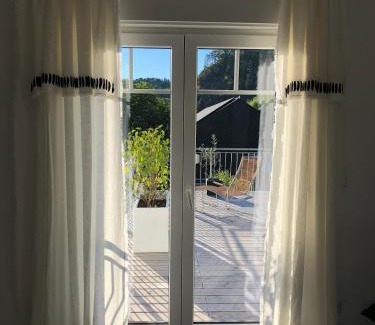 Haigerloch Apartment | Stilvolle Wohnung für bis zu 5 Personen - mit riesiger Dachterrasse