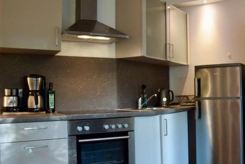 Sudstadt Apartment | Stilvolle Wohnung mit Balkon & Parkplatz