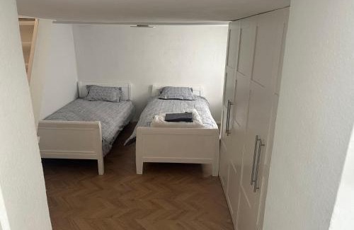 Friedrichstadt Apartment | Stilvolle Wohnung Zentrum