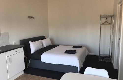 Merrijig Apartment | Stirling Studio 1 - Delatite Apartment Complex