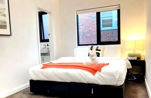 Elwood Apartment | STK/ELWOOD 1bedR+CARPwalk Beach/Acland Vill (+NBN)
