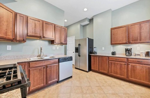 St. Louis Hotel | STL, Tower Grove, 2-Story Townhome - B