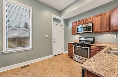 St. Louis Hotel | STL, Tower Grove, 2-Story Townhome - B