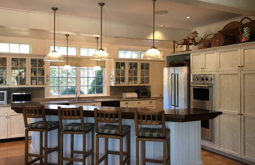 Stockbridge House | Stockbridge Estate with Mountain Views
