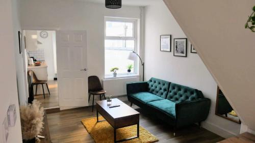 Stoke-on-Trent House | Stoke - 3 Bedroom House - Winifred St.