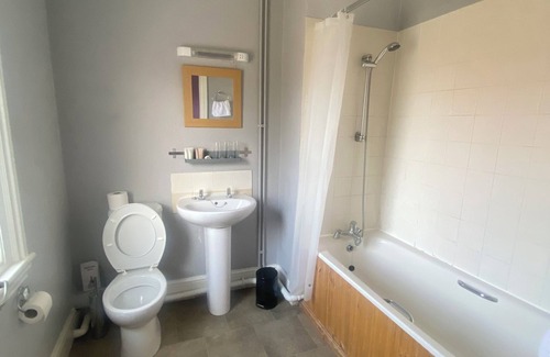 Craven Arms Bed & Breakfast | Stokesay inn and b and b
