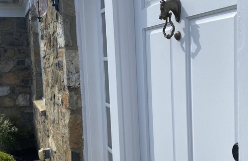 Middleburg Cottage | Stone Cottage, Comfort, Peace and Nature