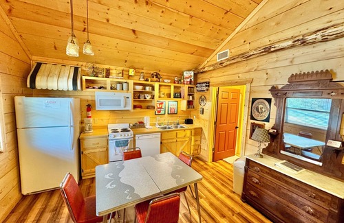 Mountain View House | Stone Drive In #305