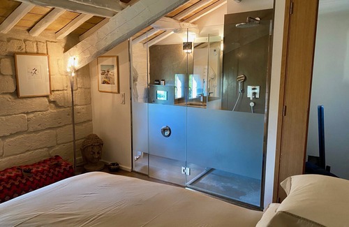 Pujaut House | Stone farmhouse with saltwater swimming pool and private garden ( near Avignon)