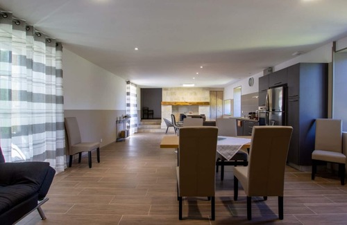 St-Pardoux-et-Vielvic Cottage | Stone House with Private Pool Near Belvès, Dordogne