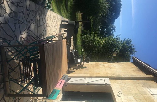 Fargues-Saint-Hilaire House | Stone house near Bordeaux and Arcachon, sleeps 14