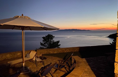 Monte Argentario House | Stone house with breathtaking sea view and private beach
