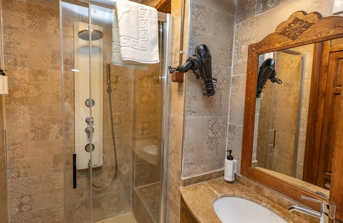 Eyyubiye Hotel | Stone House by Cevahir