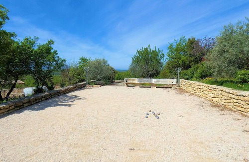 Viens Villa | Stone house completely renovated and decorated by an architect