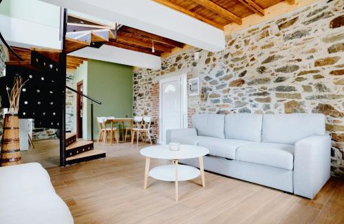 Dhikella House | Stone House in Dikella