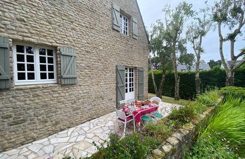 Le Rosais-La Flourie House | Stone House in St Malo near Sandy Beach