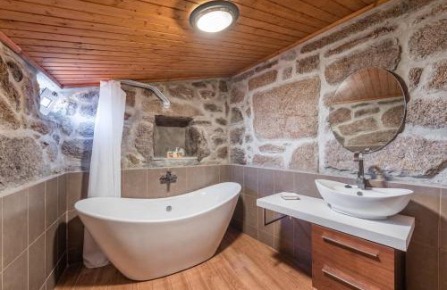 Cabril Apartment | Stone House in the Peneda-Gerês National Park