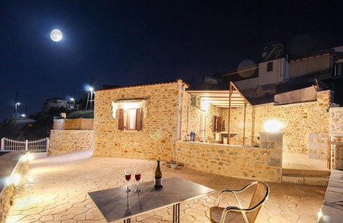 East Mani Apartment | Stone house with Amazing View