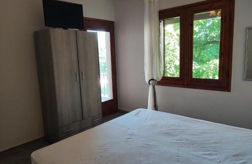 Nea Potidaia Apartment | Stone house with seaview