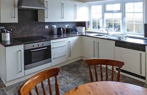 Nolton Cottage | STONE LODGE, pet friendly, country holiday cottage in Nolton Haven