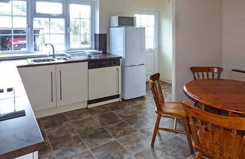 Nolton Cottage | STONE LODGE, pet friendly, country holiday cottage in Nolton Haven