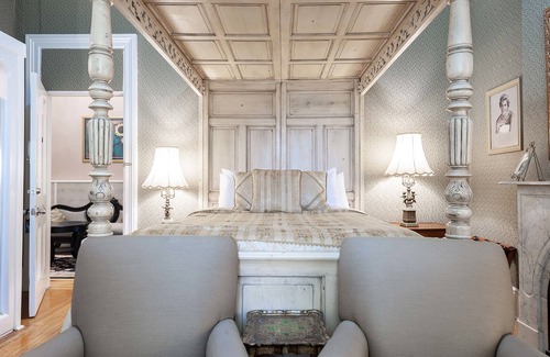 Stratford Hotel | Stone Maiden Inn