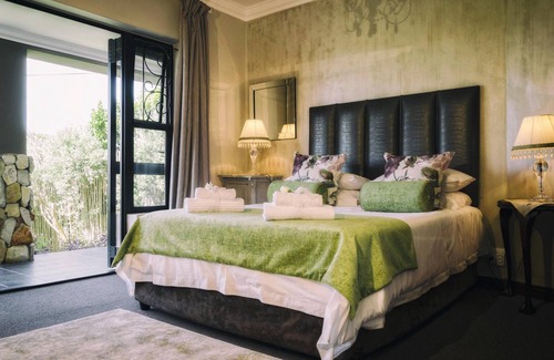 Jeffreys Bay House | Stone Olive Guest House