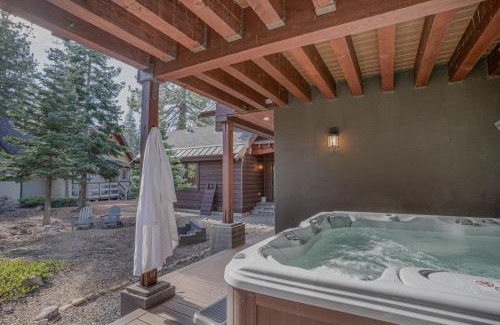 Lake Forest House | Stone Peak Lodge
