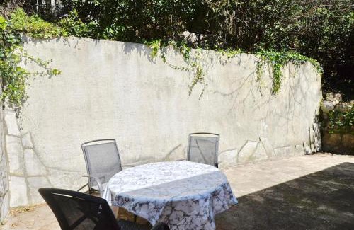 Orahovac Apartment | Stone Retreat - 1 min to the Sea