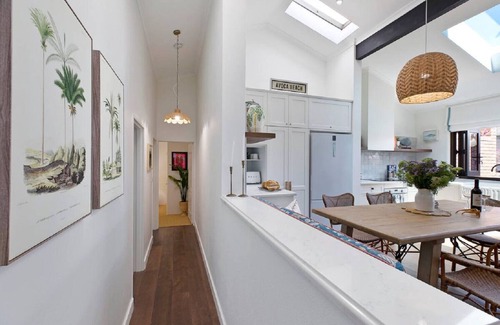 Avoca Beach Villa | Stone's Throw Avoca Beach