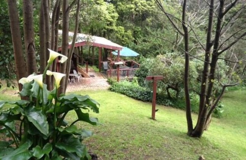 Belgrave Cottage | Stone's Throw Cottage B&B Belgrave