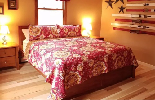Littleton House | Stone's Throw - White Mountains Vacation Home
